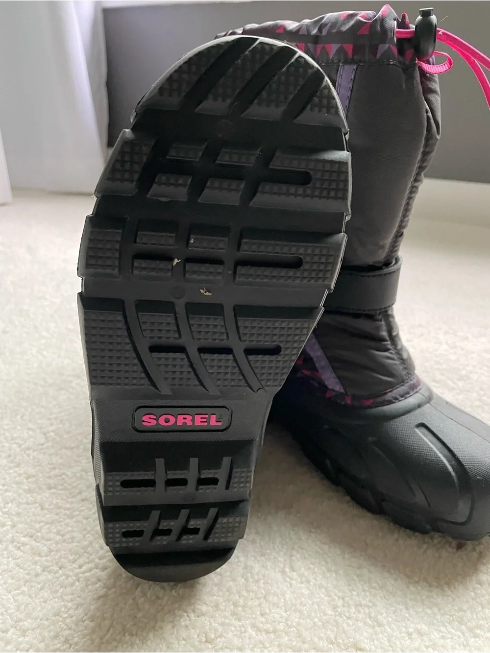Sorel excellent barely